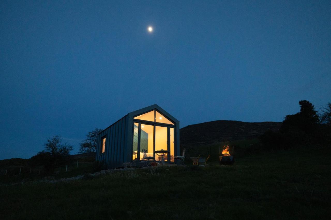 Oaklane Glamping Cabins เคนแมร์ ภายนอก รูปภาพ